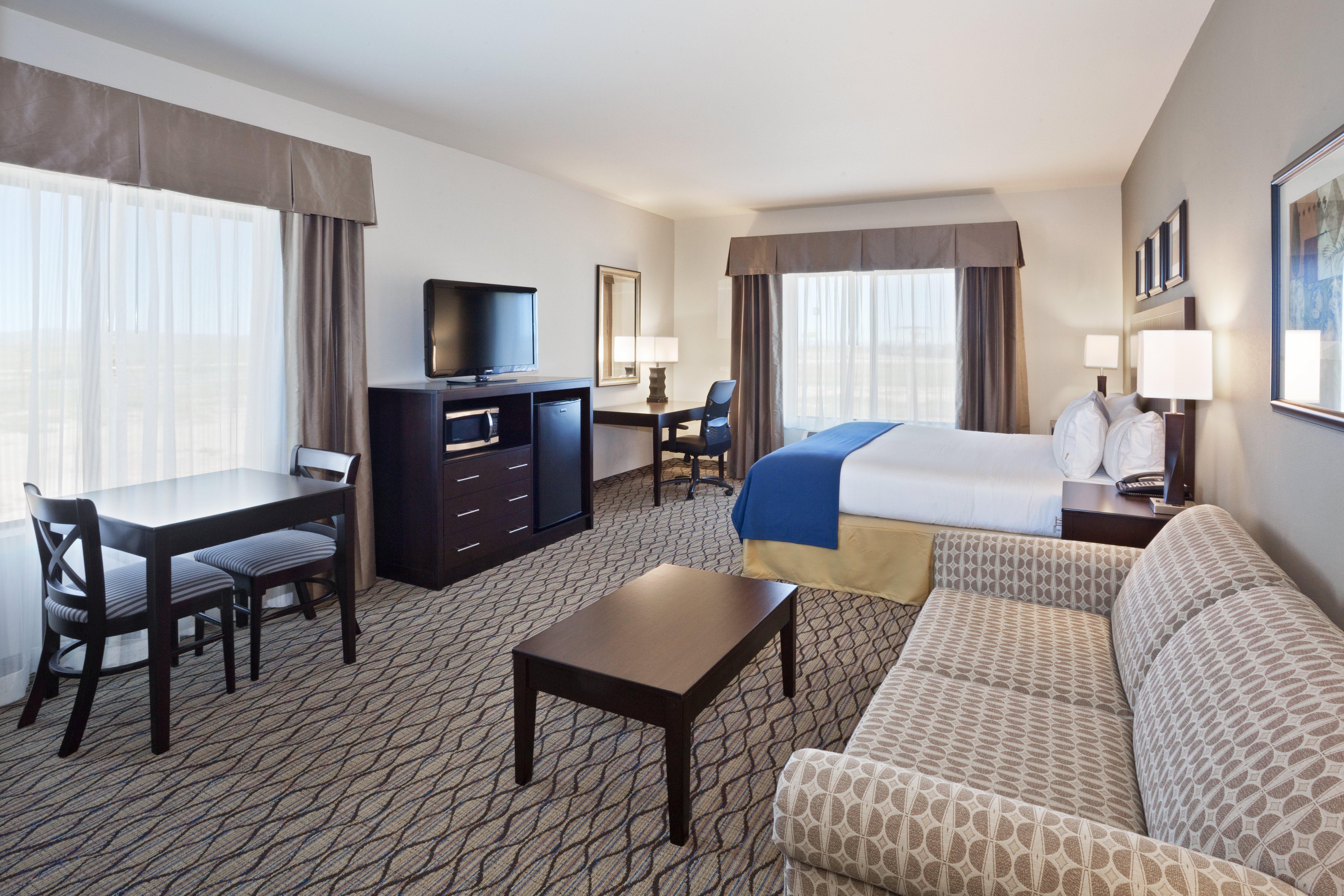 Express & Mimbres Valley By Ihg Hotel Deming